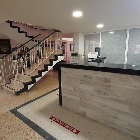 Hotel Napolitano Villavicencio Exterior photo